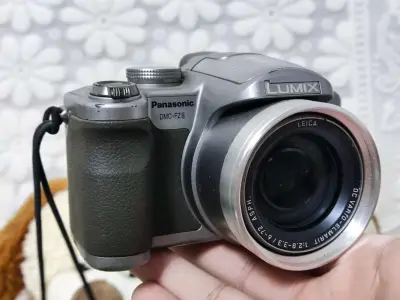 已经在挖煤姬上买过很多次商品了，每一次收到商品都很惊喜，商品很新很不错，推荐使用。客服回复很迅速，商品打包也很不错