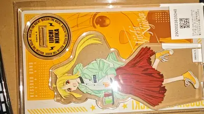 商品包裹严实不怕划伤，物流发送迅速很快就能收到，竹蜻蜓便宜性价比高，可以还价留言方便交流，总而言之是很愉快的购物体验。