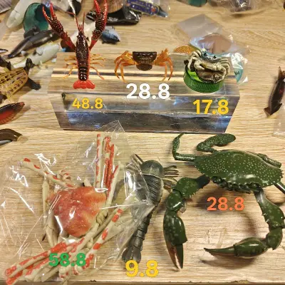 东西很棒很不错很喜欢，细节很赞，经济买的是万代生物大图鉴系列的还有海洋堂水族馆系列的海洋堂天然纪念物里面的很多动物扭蛋模型之类的，东西很赞