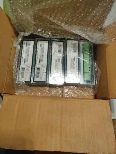 这一次主要是买了火车模型和cd，成功买到了在国内十分难得的cd，感谢平台的支持没有挖煤姬就没办法这么方便的购物了