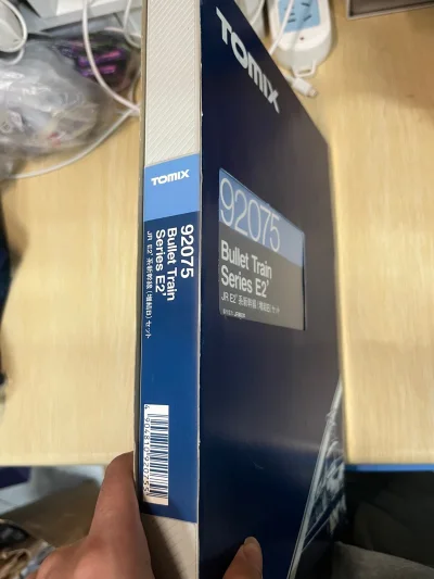 好价收到了tomix的e2，成色很新卖家保存的很好，包装我选择了内部加固，盒子很厚什么问题也没有，物流很快从日本出发不到一周收到货。回来后在轨道上测试完啥问题没有！很满意的一次日淘体验！