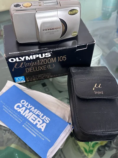 非常满意?的一次海淘购物? 有成套的包装?说明书也在！这次的焦段调节非常非常丝滑 装了电池后各方面都能正常使用 用了积分兑换运费 很划算！坚持每天打卡赚积分！