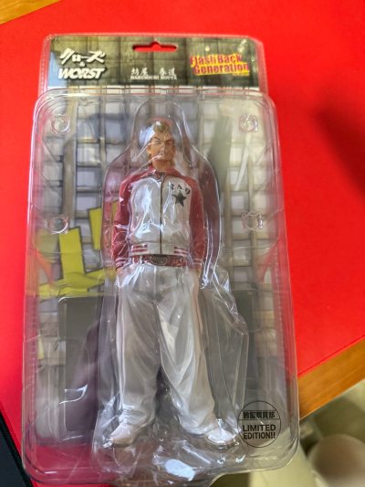 第八十八单两个热血高校FBG，这个PAD坊屋春道比较稀有，价格也会贵一些。本城的就普普通通，希望可以再收一个明信片版。