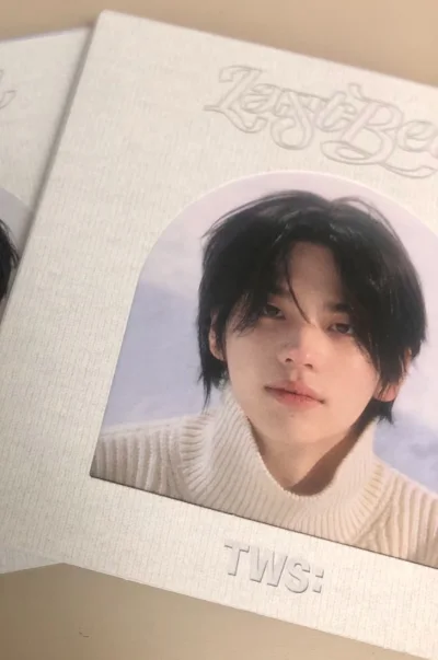 在挖煤姬切的K-Pop专辑体验感直接拉满，必须给满分好评！
汇率换算超透明，比我之前用的其他平台划算太多，没有任何隐藏收费，付款流程也超顺畅。物流速度更是惊喜，本来以为跨国要等很久，结果半个月就到手了，包装得严严实实，专辑一点磕碰都没有。售后也超贴心，下单后全程有物...