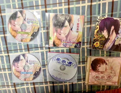 这次还是淘的碟片。好价很多，时不时可以蹲蹲更低价更划算的商品，yhm有的时候卖的很便宜，真的超级适合去捡漏。买了好几张然后在订单那里合单之后直接寄回了。快递我选的ems，发出之后速度也还挺快，我还挺喜欢挖煤姬的打包，每次开箱都能很清楚看到打包得很严实，让人很放心。