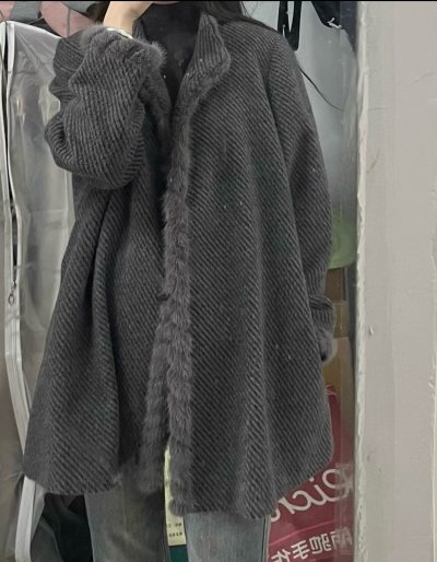 中古貂真的太划算了！在挖煤姬能淘到好多超级便宜的皮草，而且件件精美，太喜欢了！希望能再购买到心仪的衣服！