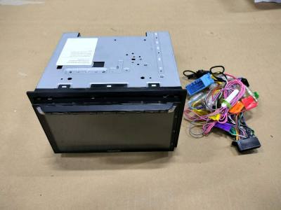 美滋滋的又是日版建伍车机，真香?感谢挖煤姬，好用方便又不贵，谢谢，每次捡到心仪的东西的时候，心情总是特别好，哈哈哈哈