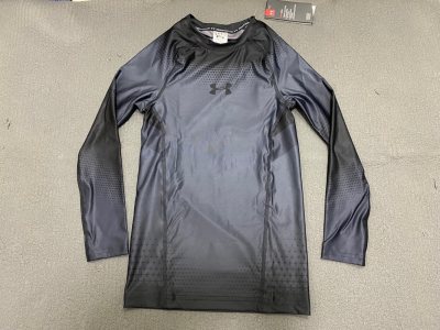 一直从同一个日本卖家购买Under Armour的Charged系列长袖压缩衣，经历了它家第N次涨价，每次1000JPY幅度，还要付国内运费…幸亏挖煤姬经常有覆盖雅虎拍卖的优惠，这次下单立马剩下300JPY！除此以外，这一批每单都有300/500日元的扣减，真的太感...