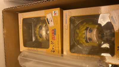 在挖煤姬上买的手办质量非常好，包装盒四角尖尖真的很喜欢，就跟新的一样商品完全超出期望，国际物流发货速度非常快，包装非常仔细，都有泡泡纸。物流公司服务态度很好，配送速度很快，很满意的一次购物！价格也很有性价比。主要是竹蜻蜓快递到手速度非常快！