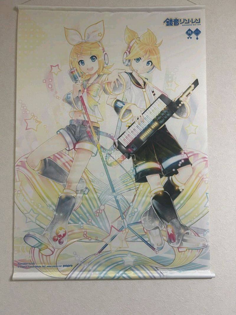 寻找绝版漫画周边多年，终于在挖煤姬如愿以偿！专业包装让珍贵藏品完好无损，客服全程贴心跟进。这里不仅是购物平台，更是梦想的实现地。已向同好圈全力推荐，期待下次寻宝之旅！