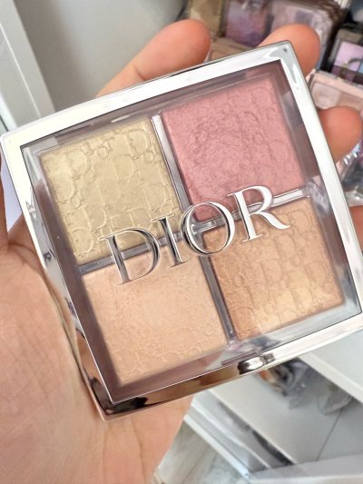 好价买到了dior高光004