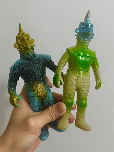 第一次用挖煤姬海淘，日常淘一些中古老玩具。体验下来特别不错，操作方便而且时效快，还有各种优惠券福利！多种物流方式可供选择，本来以为要等上一个月，没想到几星期就到货了！宝藏app！