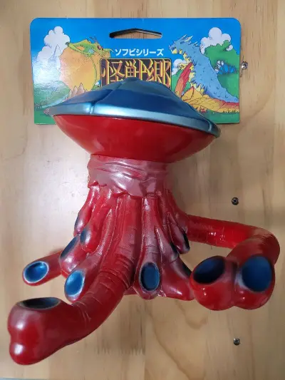 挺大的一只怪兽，成色挺新的，和实物描述一致，发货速度也挺快的，价格也挺好的，是值得信赖的商家，希望以后还有机会合作！