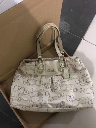 挖到宝！Coach香槟金中古托特