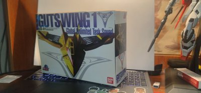 已经无数次在任意门淘到好玩具了，好耶，价格很便宜，也很有成就感，然后每次都选择竹蜻蜓，发货快，快递一路畅通，到的很快，东西都无损，这次买到的未拆封umw飞燕一号，简直就是梦中情机，还原度无敌，涂装可以！完成了小时候想拥有一架飞燕一号梦想，还得是任意门！