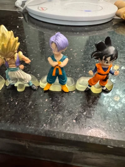 这次买到了很多龙珠hg小比例产品，为了凑齐款式，挺漂亮的，推荐大家入购龙珠的老物产品，成色都挺新的，很喜欢，点赞