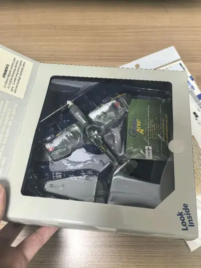 这次买到的都是好货，都是很多年前的了，尤其是蚀刻片，国内很少见，也贵。这次入手的价格很不错！感谢挖煤姬，给我带来了中年人的快乐