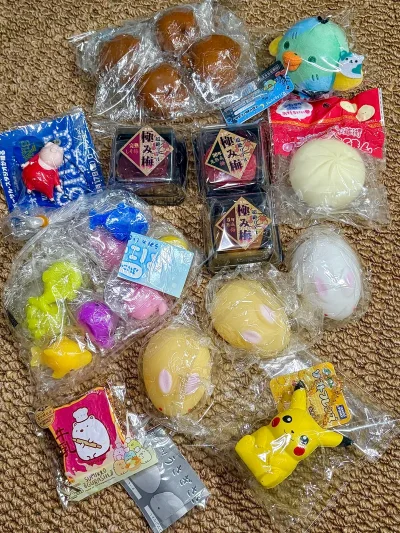 买到了好多喜欢的！！！收到包裹的超级超级好，感谢挖煤姬，买买买买到不停（*＾3＾）这次走的ems～太满足啦这次购物很开心