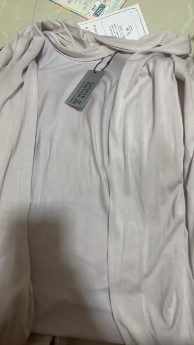 不知道用了多少次了，每次都买一堆，超级好用，物流很快，没几天就收到了，衣服也很好看，特别可爱！搜索界面也特别简单，功能齐全。