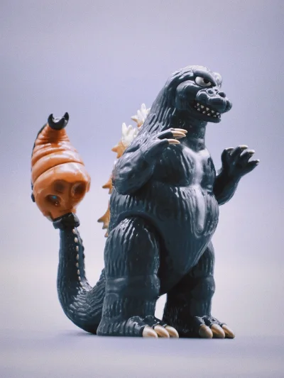 NEO CLASSIC SERIES-哥斯拉64，终于收到了。
说真的，这只sofubi哥斯拉不管造型还是漆面都超棒，超喜欢。