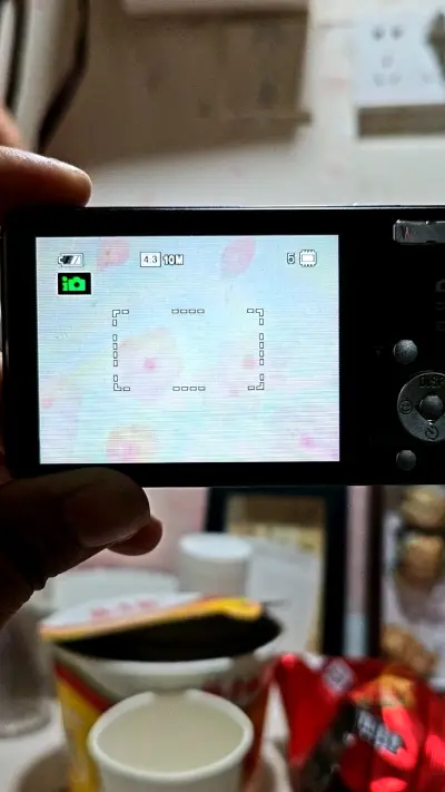 特别好用，而且反应很迅速，东西很新！成色很好，就是有点问题，不过也不影响啦！希望可以买到更多好用的东西！！！！哈哈哈，很不错的体验呢