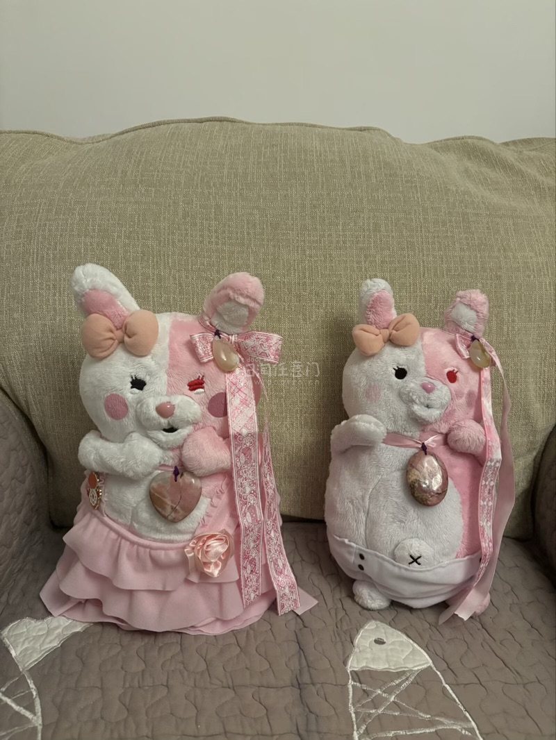 モノミにネックレス、ブレスレット、イヤーチェーンなどのアクセサリーをいくつか作った。いい感じ
やっぱモノミかわいいから一番好き
给莫诺美设计只做了:几套项链,耳链,手链…感觉很不错也很漂亮