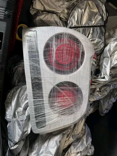 不错不错，又是一次愉快的购物体验，挖煤姬的服务真是挺不错的，不吹不黑，至少到目前为止没有出现过缺件少件发错件的情况，相比某些黑心平台，挖煤姬属实良心太多，其实买了都不止这二十八单，有些没分享出来，一如既往的支持挖煤姬，希望挖煤姬越做越好??