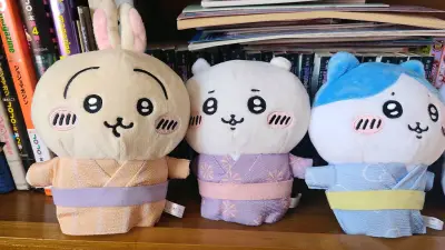 大量小可爱在我家繁殖啦～买小可爱只有0个和无数个之分
就这么一直买一直买好不好
放在痛包里出门也要一直陪伴我