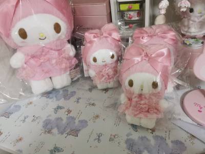 特别美的一套 公仔和娃娃都特别好看 很喜欢 支持挖煤姬 请多多使用吧 挖煤姬 非常多的可爱甜美宝贝 好看哦 
支持美乐蒂