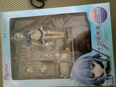 雅虎拍下的好价figma和figutto咲夜全配带盒价格实在是太香了。虽然税费很高但是价格太便宜了所以整体还是很划算，支持