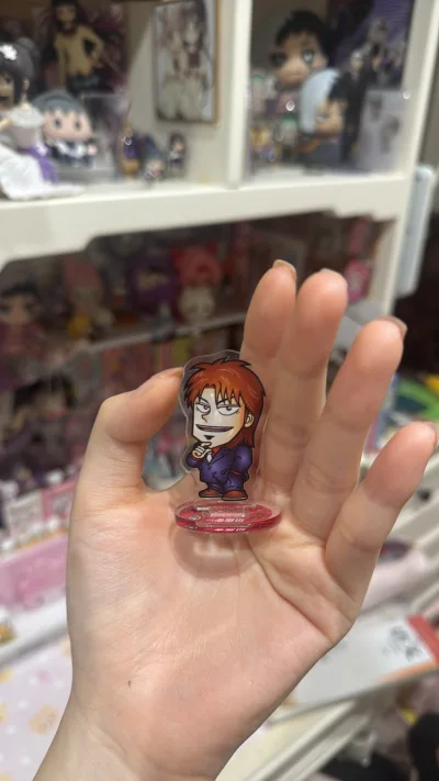 这次在挖煤姬买了三个立牌一个眼影，很满意！感谢挖煤姬给用户一个能找到实惠商品的平台，都很好价，时不时还有面手续费券，发货打包很快，打包的很好没有出伤