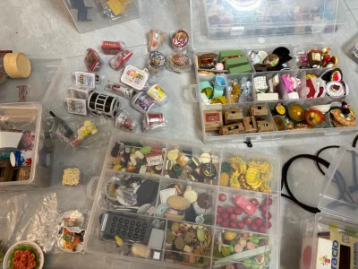 收到了满满的一大箱，超级幸福，各种食玩都有，有居酒屋的，大阪烧的，吉伊卡哇的，特产系列的，物超所值！运输也非常效率非常快！