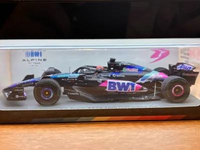 一直在寻找这款赛车模型，偶然在挖煤姬上面看见，果断下手购买，整个过程便捷省心，到货速度超出预期，商品质量也很好很新，非常好的体验，会继续使用挖煤姬购买！