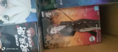 商品都收到了都安全抵达，打包盒都是没问题的，检查一下手办都还在，喜欢不得了，值得收藏起来，我很喜欢他们