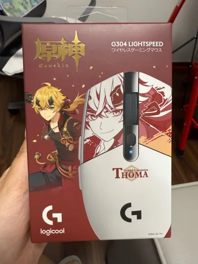 这款联动款国内一直没开售，偶然间在日亚刷到了，还赶上在打折就好价入了，包装里有电池走不了航空所以第一次走了海运，平安到达