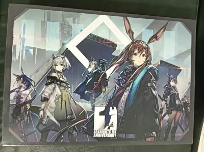 在挖煤姬看明日方舟日谷一周年气泡酒就收藏起来了，顺道又看见好几个舟边直接买买买! 挖煤姬还有优惠卷省了不少米，群里的大佬也很好又问必答整趟下来安心不少。