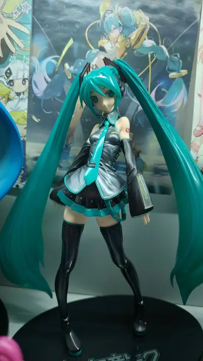 在挖煤姬购买很多次，总是能淘到非常不错东西，价格划算，运费便宜，这次淘到喜欢手办，选择海运运输，30天就到手，包装特别严实，服务不错。