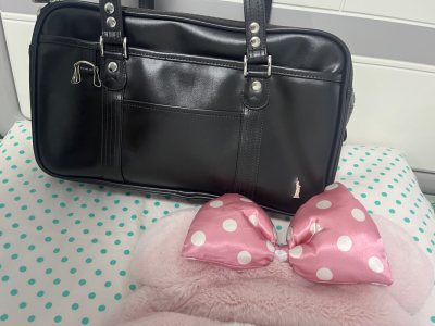 月初切了一个eastboy的制服包 在网站上精挑细选终于找到了这一家，客服回复很快，体验感很好的一次购物，期待下次合作