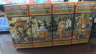 海贼王万圣节的wcf手办很开心买到了，这一套场景也很棒，那个人物装扮都很好美好，色彩也很丰富，橙色的搭配万圣节主题，很棒