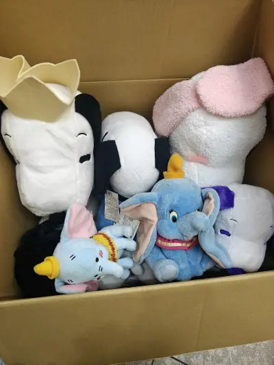 挖了一批史努比杂货好物，有五个大公仔，每个成色都很好！还有稀有的史努比圣诞挂件，和质感非常好的环保袋、帆布包！