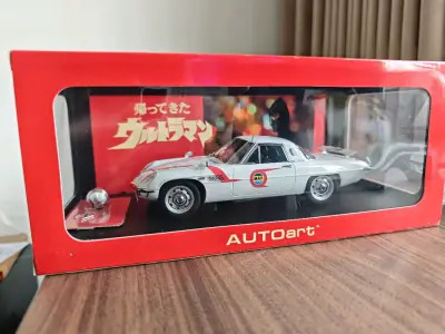 在这个物欲横流的时代，消费主义浪潮席卷着每个人的生活，让人不由自主地陷入追逐物质的漩涡。走进日淘，琳琅满目的商品背后，是商家精心设计的陷阱，让人眼花缭乱的价格标签，让人防不胜防的促销手段。我们像是被困在迷宫中的迷途者，找不到出口，只能在商品的海洋中随波逐流。
  然...