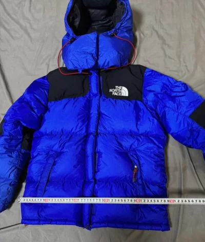 北面巅峰背包52升cobra52，黑金颜色，非常好，描述一致，北面羽绒服，北面巅峰700蓬蓝色也不错，好评巴塔哥尼亚防水外套绿色l码patagonia  gtx，几乎全新。好