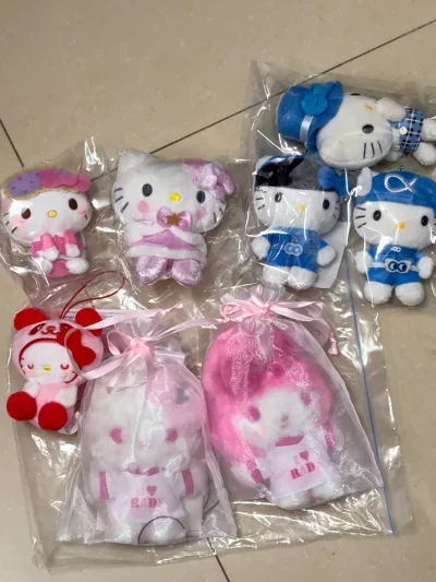 切到了很多好价的kitty！kitty妈狂喜～
永久拥护挖煤姬！！！！！！！！！！
运费也没有很离谱！