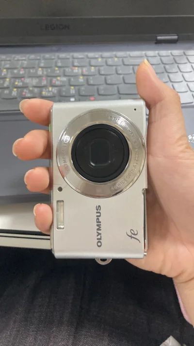 这个几个ccd性价比都很高很喜欢最喜欢的是奥林巴斯的fe4050虽然需要后期调一下但是还是很出片的，一生爱出片的中国女人。哈哈哈