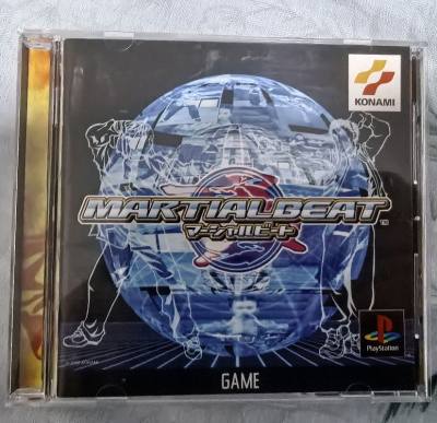 PS1上一款格斗节拍游戏（这是第一部，第二部有个外设同捆版，现在还没到），Xbox初代的电视遥控器，七宝烧袖口和领夹（七宝烧是日本珐琅器的意思，烧制工艺来自我国景泰蓝，纯觉得好玩收的），一台GBA