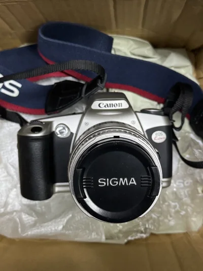 这次从挖煤姬app上买了胶片相机 胶片相机成色非常新 而且功能都正常 挖煤姬商品页面和收到的商品一样 非常专业