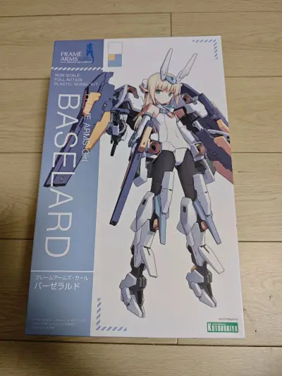 寿屋机娘品质真的很棒。初版闪燕非常可爱，喜欢这款很久了，果断下单。店家包装非常完美，发货很快，八角尖尖，安全到手。