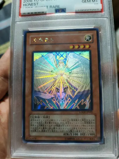 不得不说，对于Mercari这类不支持直邮的网站，一个靠谱的代切是你的最佳伙伴。
卡牌类合单包装不得不说很专业了，卡膜卡套卡夹硬纸板泡泡纸五重保险，比送评车保护的还好～点赞