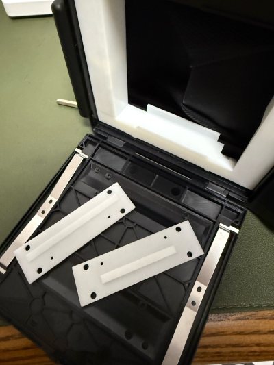 这次使用挖煤姬购买了Tn的内芯和复式的叛逆的相机包装非常完美，使用了优惠券，价格非常划算，最终平安到达，使我收到了满意的商品，谢谢。