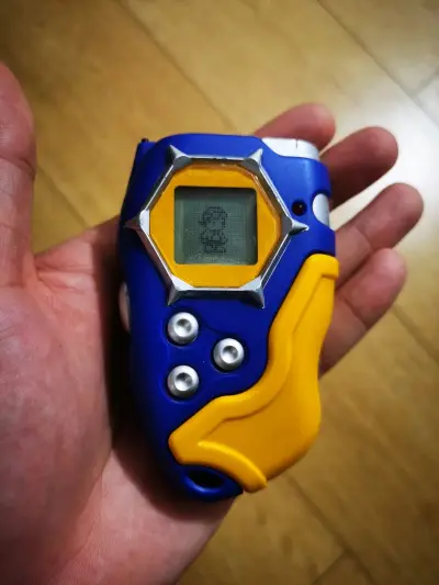 第三次购买数码暴龙机，依然是安全到达！整个代购和物流速度还不错，客服在提问时服务也很好！这个平台真心不错！下次还会选择这个平台